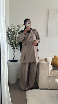 Ensemble jaylïs